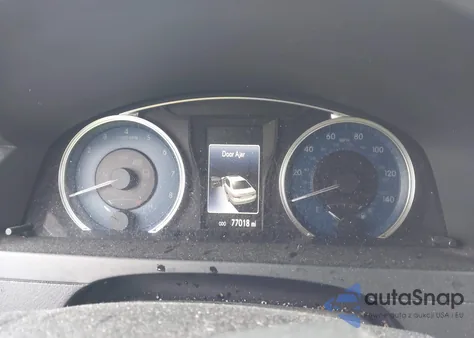 2016 Toyota Camry Le/Xle/Se/Xse из США, поврежденный, VIN 4T4BF1FK9GR547827